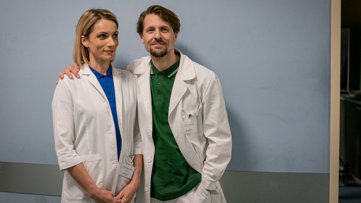 Nemocnica - Juraj Loj a Zuzana Kanócz